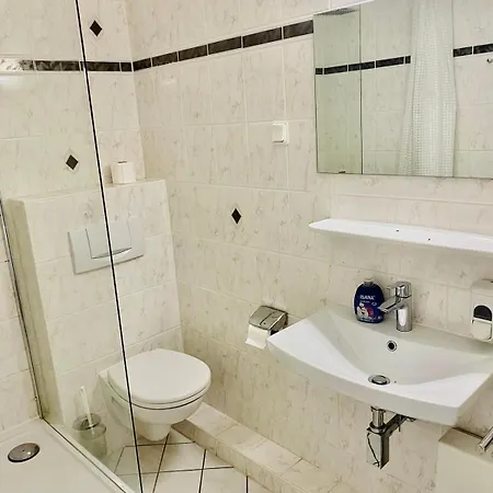 아파트 Terrassenhaus Im Harz, Pool, Sauna, Wlan 브라운라제